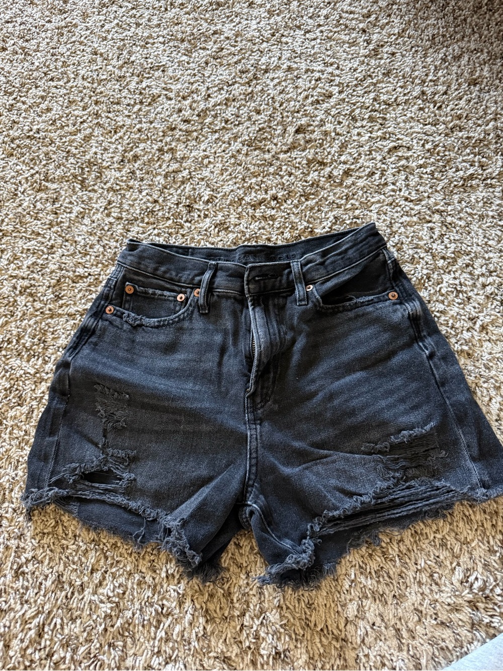 American Eagle Outfitters 90s Boyfriend short